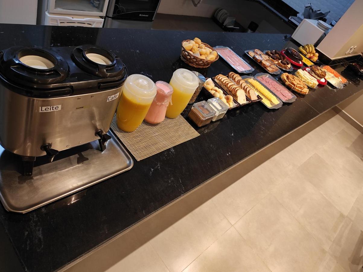 Liv Hotel Порту-Феррейра Экстерьер фото